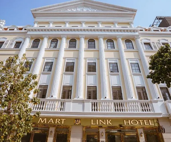 Link Hotel 3*