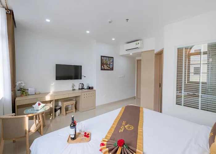 Hotel Link